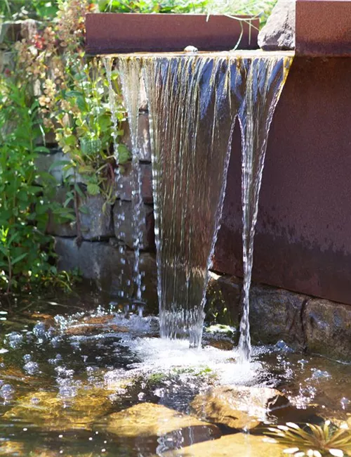 Ein Hauch von Luxus: Der Whirlpool im eigenen Garten