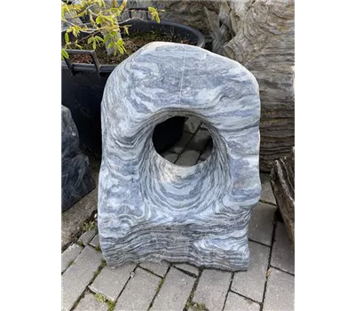 Naturstein mit Loch Naturstein mit Loch